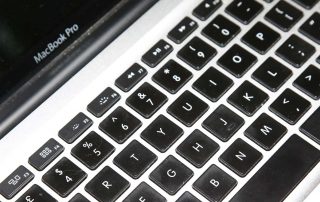 Mac Book Mac Book